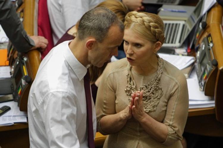 Тимошенко высказалась о поджоге "Интер": "унижение Украины"