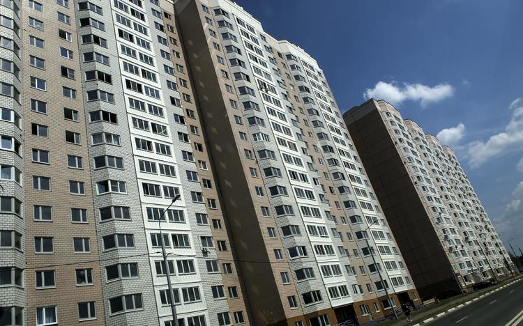 В Москве девочка упала с девятого этажа и выжила