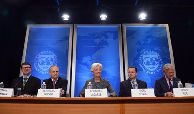 Порошенко не зря крестился: Украина получила от МВФ транш в $1 млрд