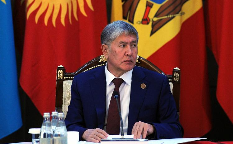 Президент Киргизии экстренно госпитализирован