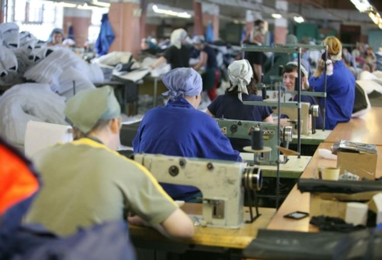 В Москве обнаружили нелегальную фабрику пошива одежды