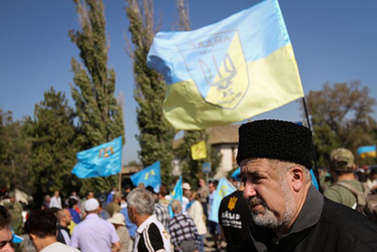 Украинские экстремисты опять блокировали границу с Крымом