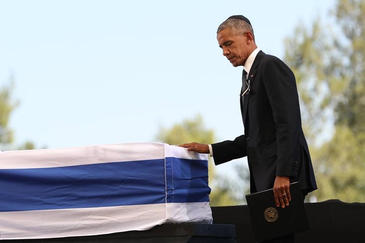 Обама Клинтону после похорон Переса: "Билл, идем, мне надо домой" (ВИДЕО)