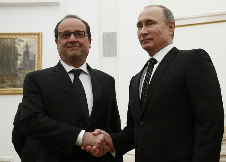 Reuters: Путин отказался от визита во Францию