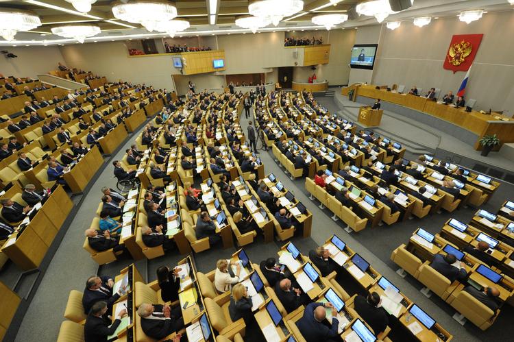 Депутатам Госдумы разрешат голосовать только при личном присутствии