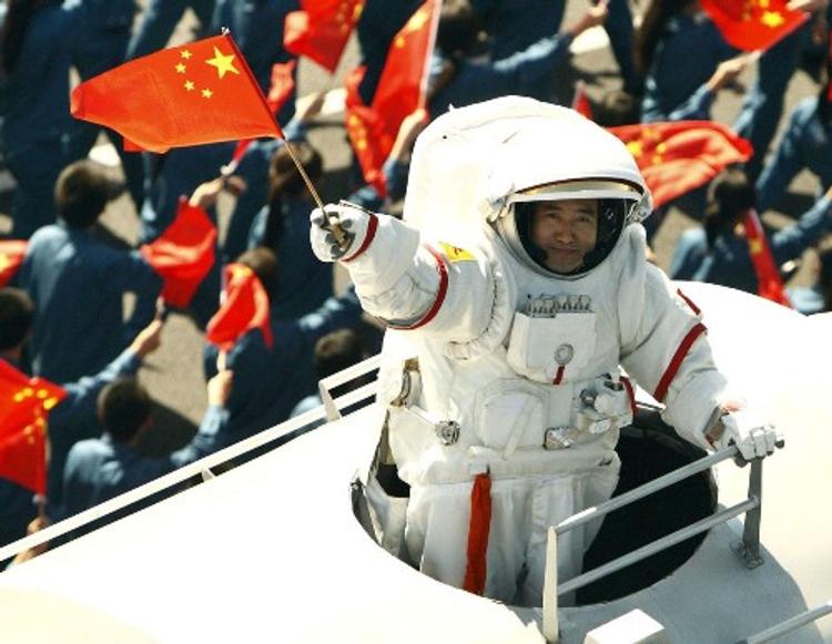 Китайский космонавт надеется встретить на орбите Земли инопланетян