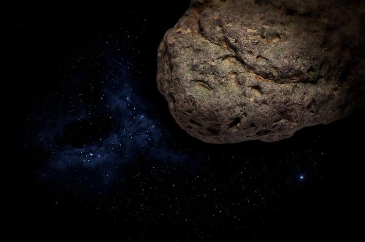 Крупный астероид пролетел сегодня мимо Земли