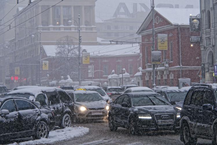 Грядущей ночью в Москве ожидается резкое похолодание