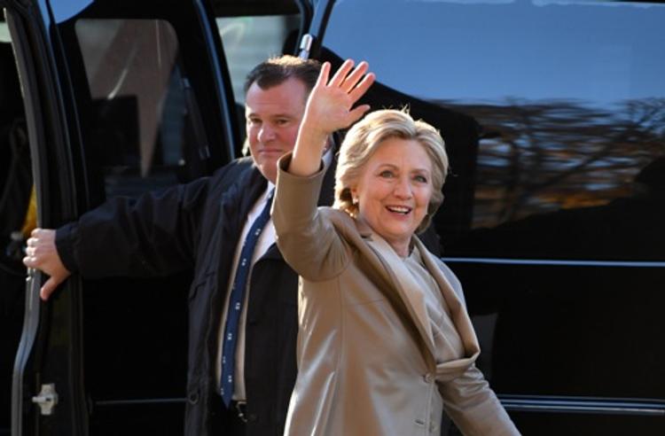 Эксперты: шансы Хиллари Клинтон на президентство минимальны