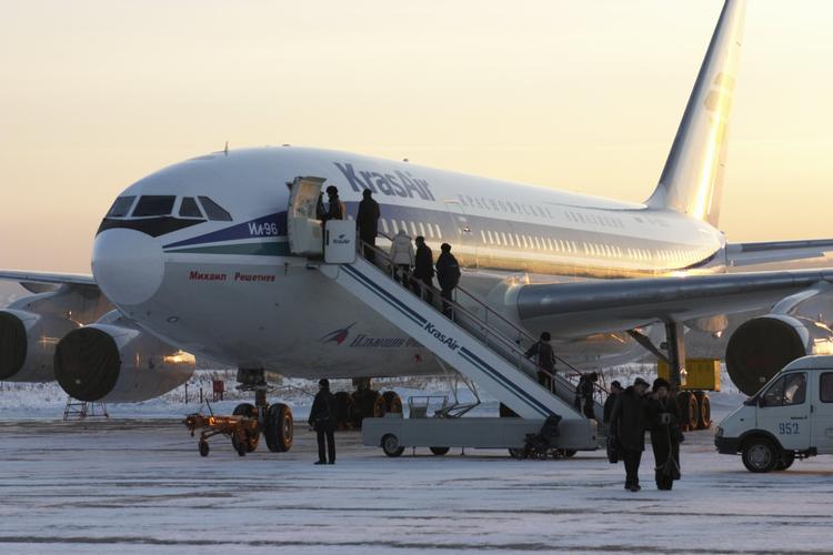 Апокалипсис сегодня: в московских аэропортах отменили более 100 рейсов