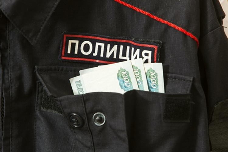 "Отвратительная семерка": в Москве задержаны полицейские за превышение полномочий