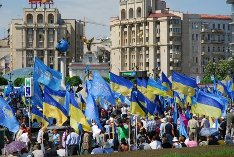 СМИ: Киев готов к новому Майдану