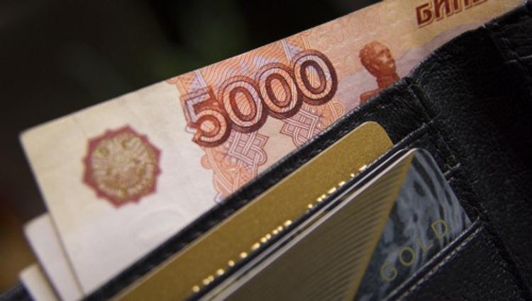 У московской пенсионерки украли полмиллиона рублей