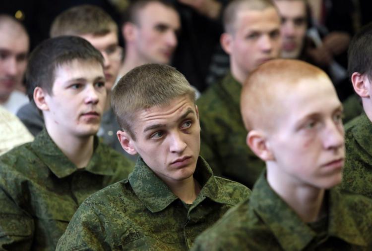 Ноу-хау в норвежской армии: девушек стали селить с мужчинами в одной казарме