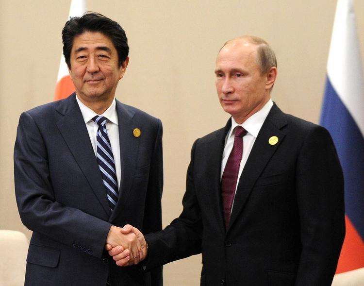 Борт №1 задерживает прилет в Японию, встреча Путина и г-на Абэ откладывается