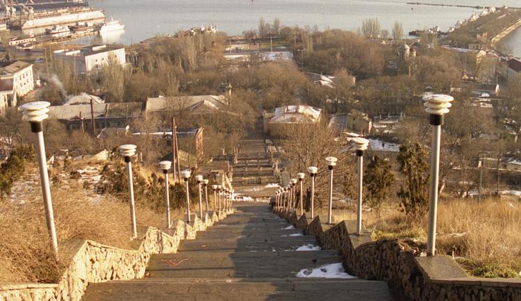 Митридатская лестница в Керчи находится под угрозой (ВИДЕО)