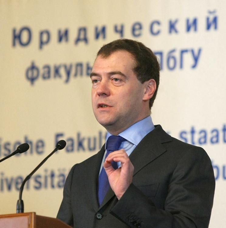 Дмитрий Медведев рассказал про свой новогодний стол