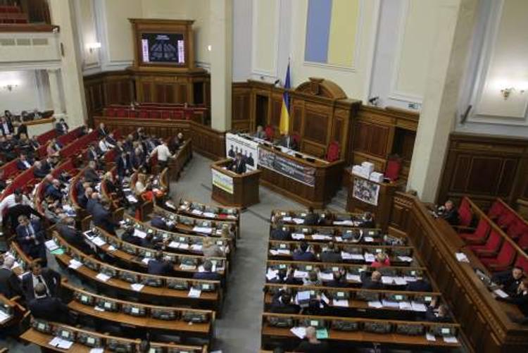 В Верховной Раде Украины опять подрались депутаты