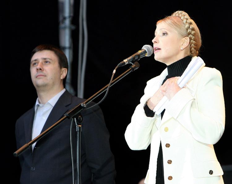 Тимошенко заявила, что Украина экспортирует товары по примеру папуасов