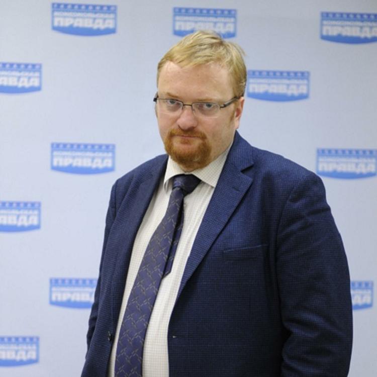 Милонов намерен защитить национальную гордость России законодательно