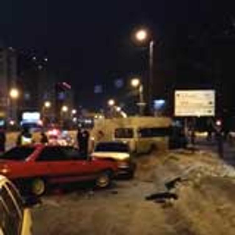 В Челябинске из-за коммунальной аварии произошло массовое ДТП