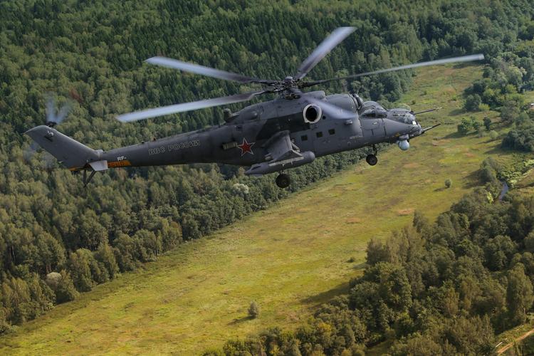 На Ямале совершил экстренную посадку вертолет Ми-8