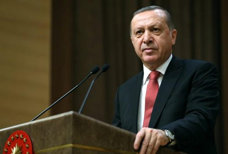 Турецкие депутаты проголосовали за расширение полномочий Эрдогана