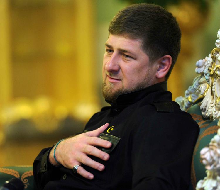 Кадыров опроверг информацию об убийстве личного охранника