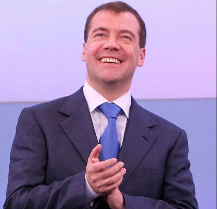 Медведев переизбран на пост лидера «Единой России»