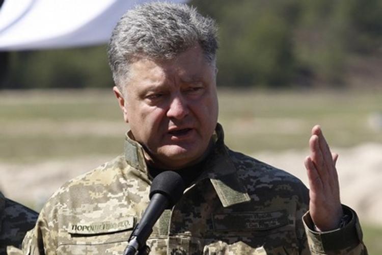 Захарченко: Порошенко приказал атаковать ДНР после сближения США и России