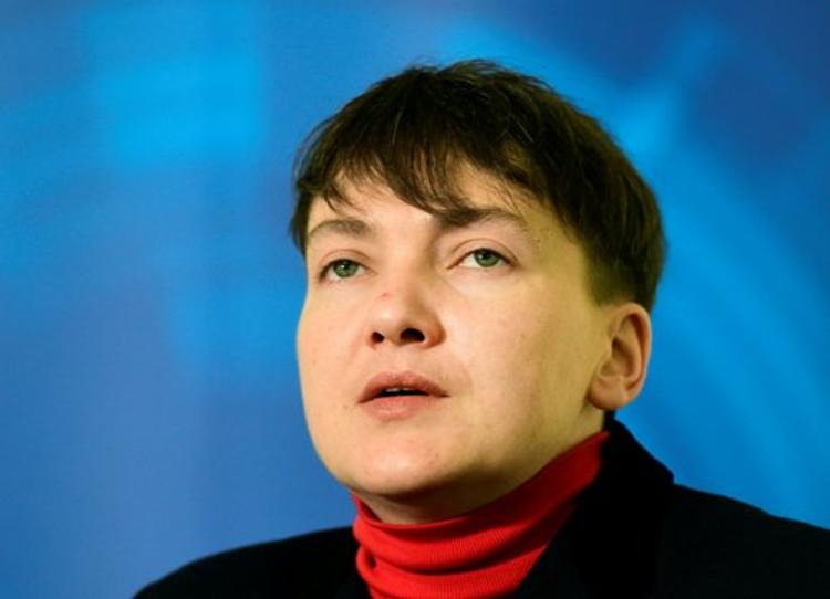 Савченко заклеймили позором и не пустили на военный завод в Виннице (ВИДЕО)