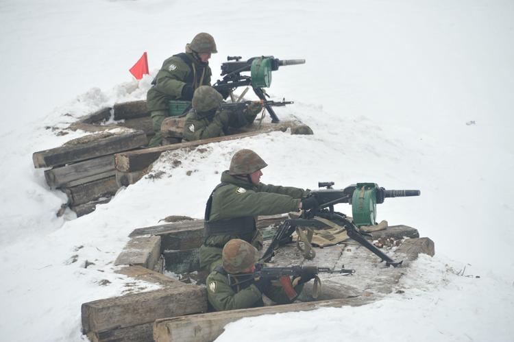 За минувшие сутки украинские силовики 1300 раз обстреляли территорию ДНР