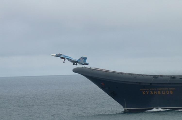 Более 50 кораблей НАТО сопровождали «Кузнецова» во время сирийского похода