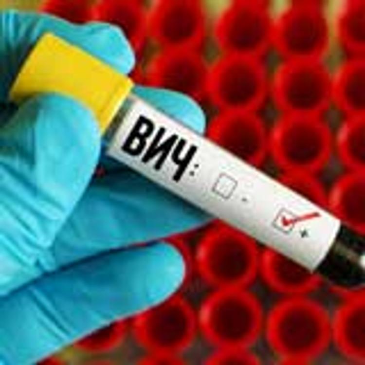 На Южном Урале 40-летний мужчина заразил школьницу ВИЧ