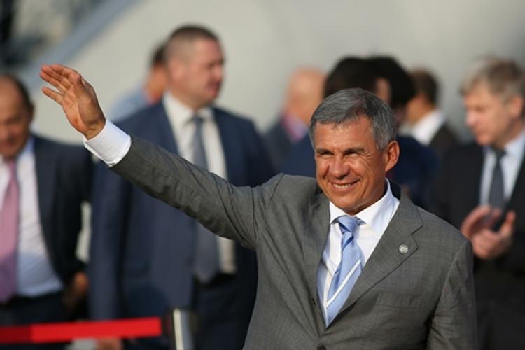Президент Татарстана перевернулся на снегоходе (ФОТО)
