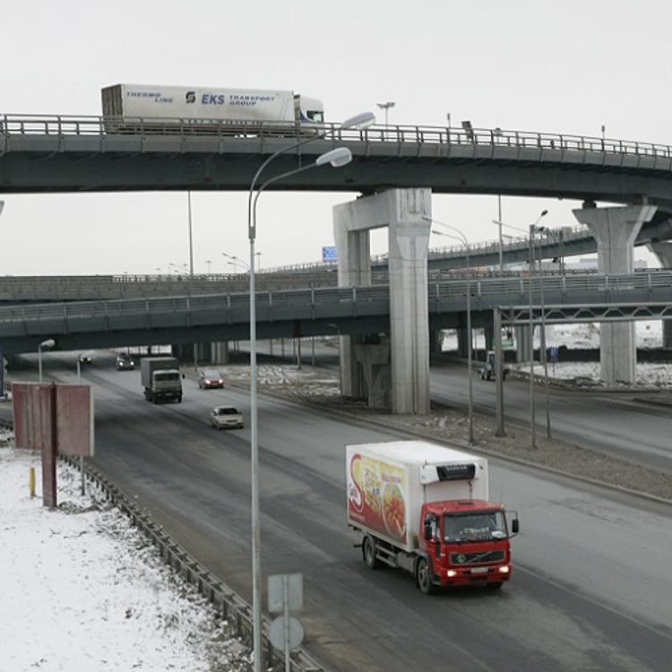 Водители грузовиков перекрыли трассу Киев-Одесса