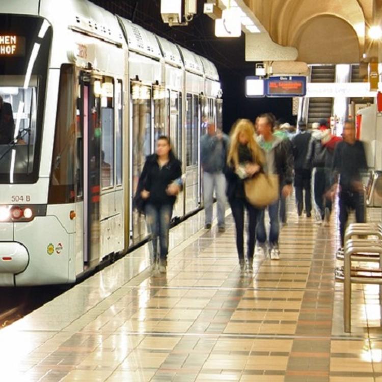 Газовая атака в метро Гамбурга: не менее шести человек пострадали