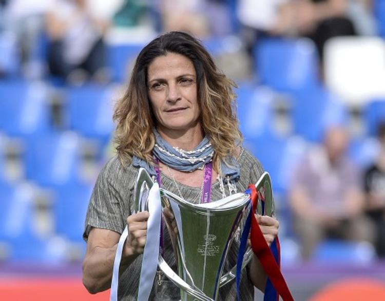 Впервые в истории: мужскую сборную Италии по футболу возглавит женщина
