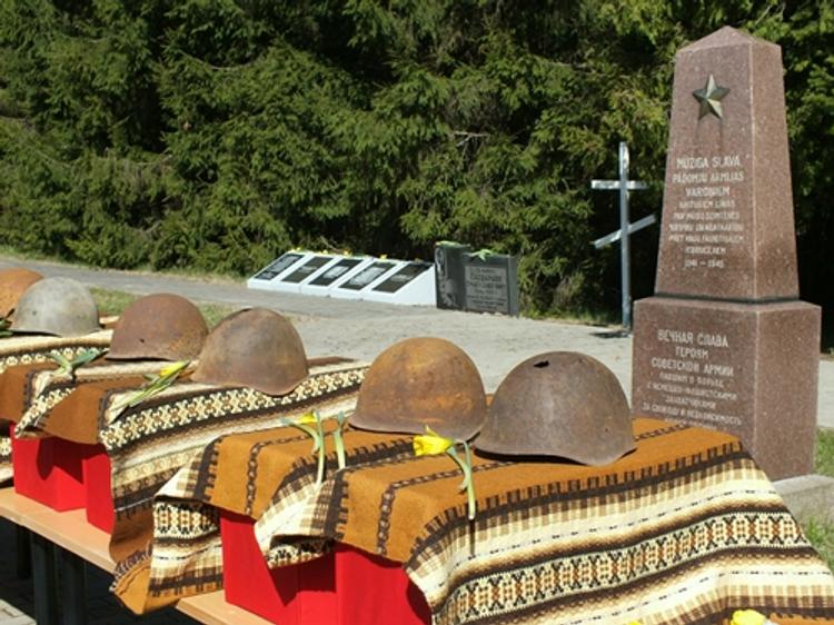 В Польше осквернили кладбище советских солдат