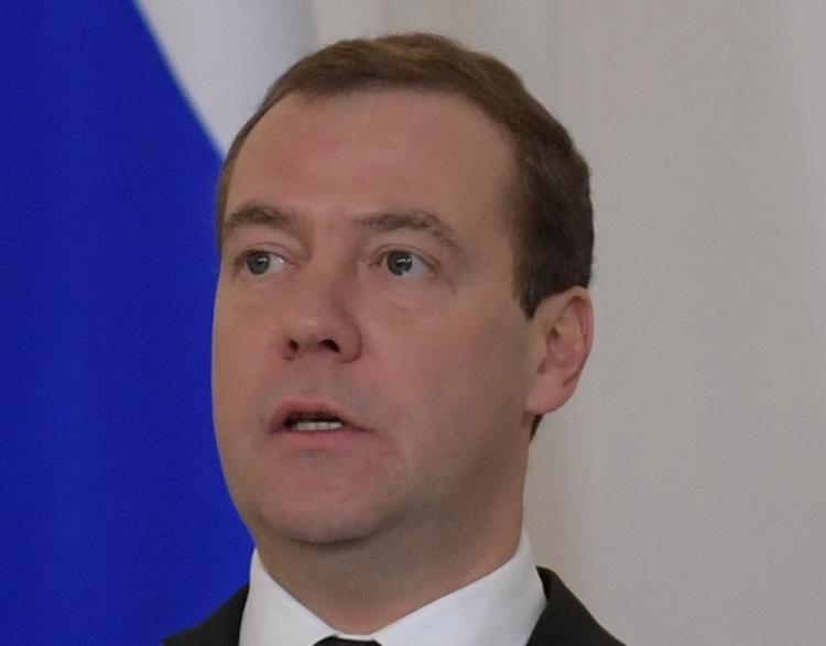 Медведев признал, что РФ не готова к беспилотным автомобилям