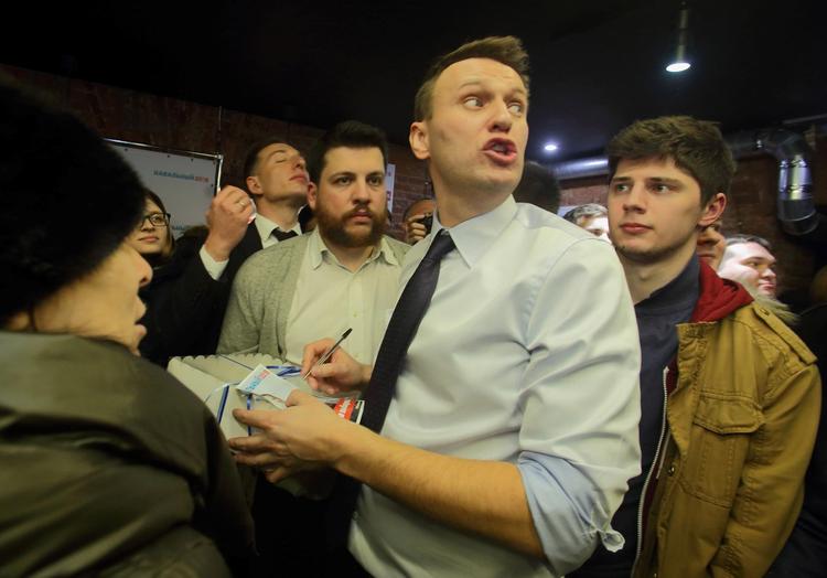 Суд оштрафовал Навального за организацию незаконного митинга