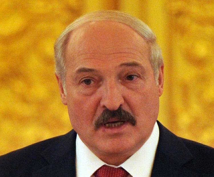 Лукашенко убежден, что РФ и Белоруссия могут решить все острые вопросы сами
