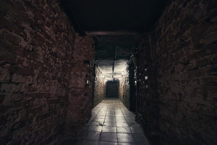 У основания Китайгородской стены в Москве обнаружена тайная комната