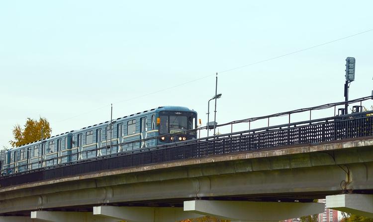 Названы сроки завершения реконструкции Филевской линии московского метро