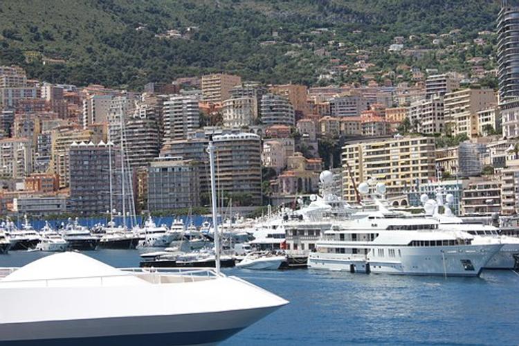 Княжество Монако планирует осушить часть Средиземного моря в ближайшие годы