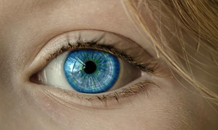 Найден простейший способ остановить развитие катаракты