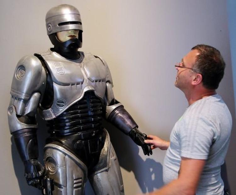 В Австралии разработали робота-полицейского