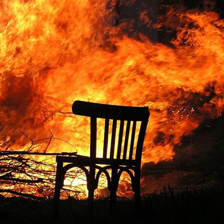 В Иркутской области четыре человека заживо сгорели после застолья