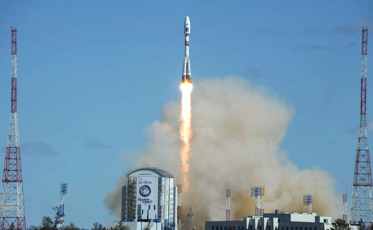 Половина граждан России выступает за скорейшую отправку экспедиции на Марс