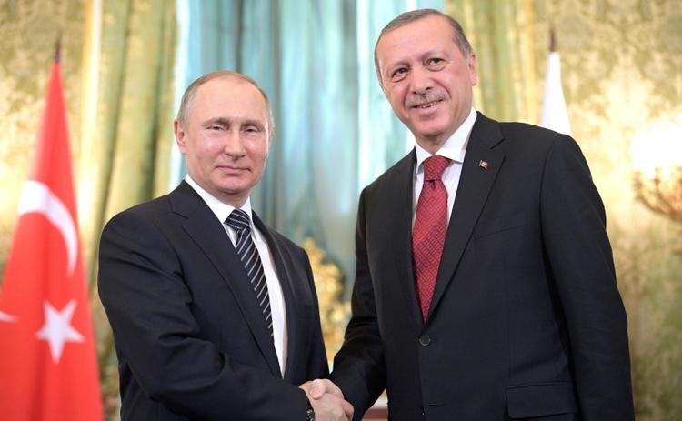 Путин перед переговорами с Эрдоганом подшутил над турецкой делегацией